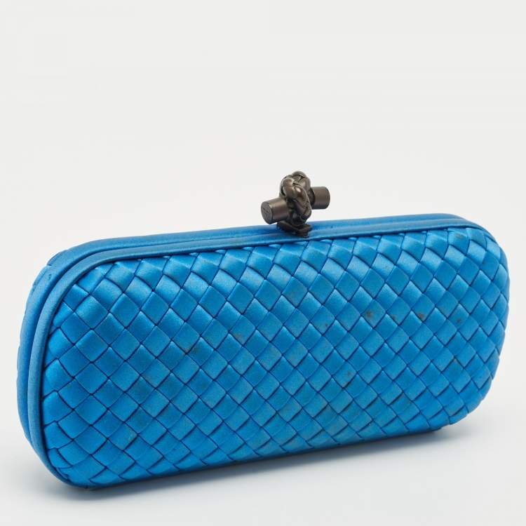 Pre Owned Bottega Veneta Blue Intrecciato Satin Stretch Knot Clutch