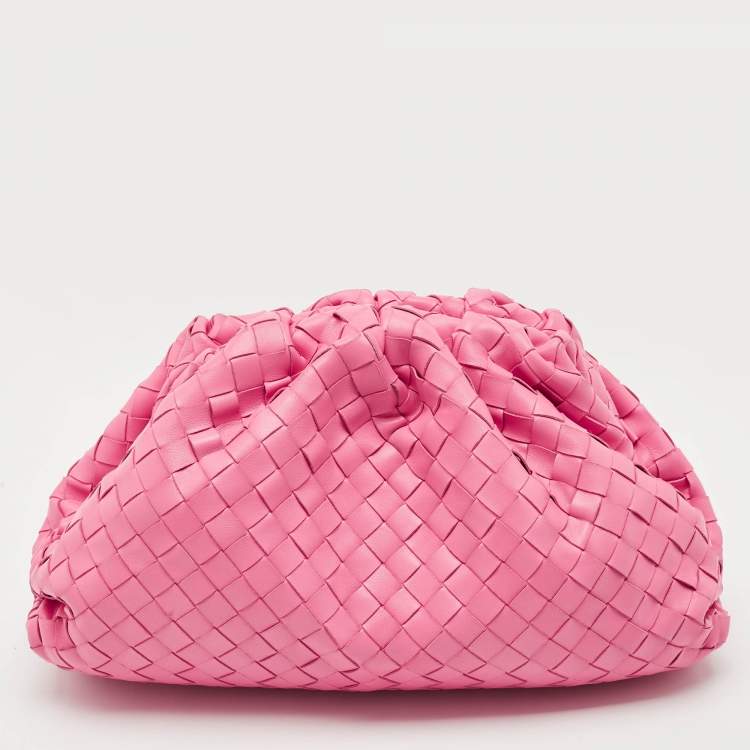 Pre Owned Bottega Veneta Pink Intrecciato Leather Classic The Pouch