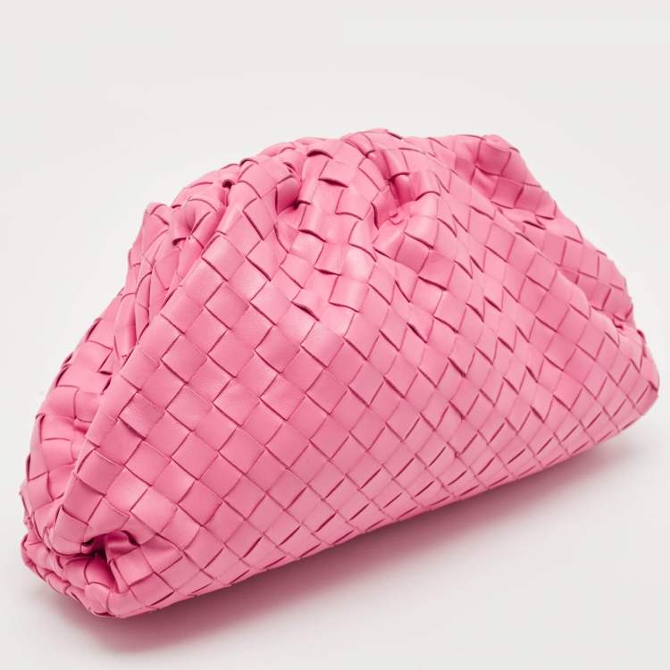 Pre Owned Bottega Veneta Pink Intrecciato Leather Classic The Pouch