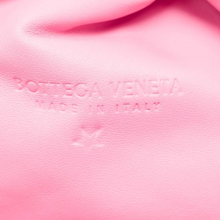 Pre Owned Bottega Veneta Pink Intrecciato Leather Classic The Pouch