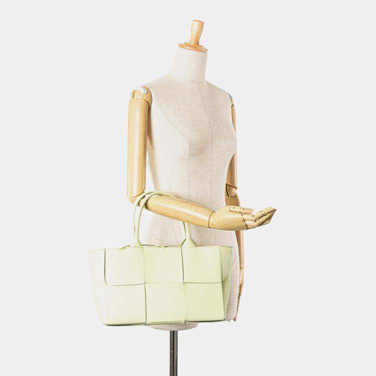 Pre Owned Bottega Veneta Cream Small Lambskin Intrecciato Arco Tote