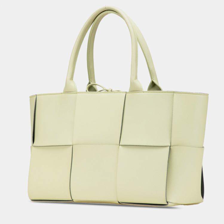 Pre Owned Bottega Veneta Cream Small Lambskin Intrecciato Arco Tote