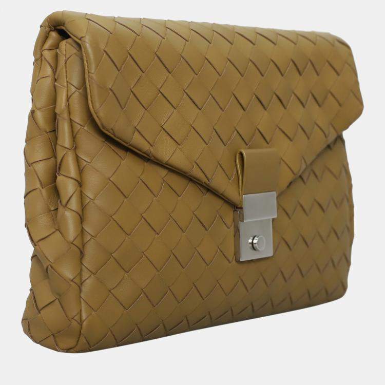 Pre Owned Bottega Veneta Intrecciato Flap Push-lock Clutch Bag