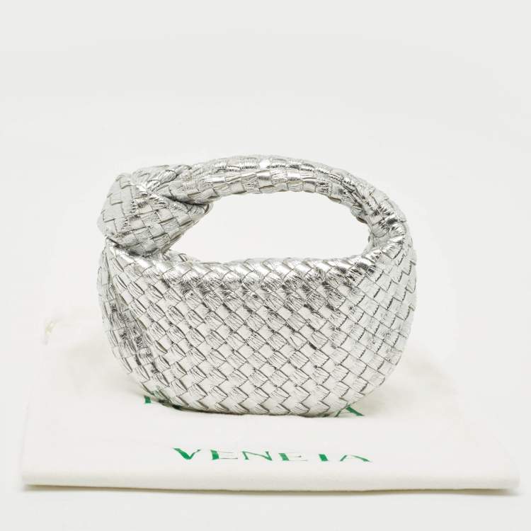 Pre Owned Bottega Veneta Metallic Silver Leather Mini Jodie Hobo
