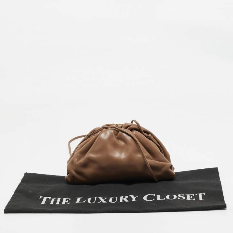 Pre Owned Bottega Veneta Brown Leather Mini The Pouch Bag