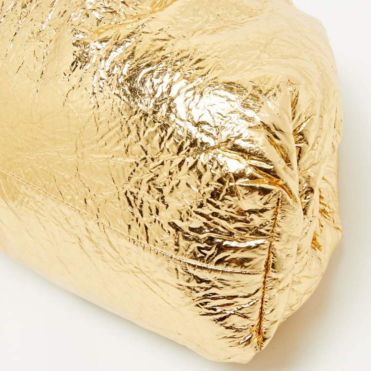 Pre Owned Bottega Veneta Gold Foil Leather The Pouch Clutch