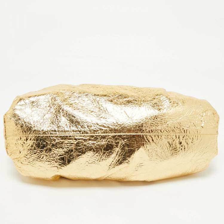 Pre Owned Bottega Veneta Gold Foil Leather The Pouch Clutch