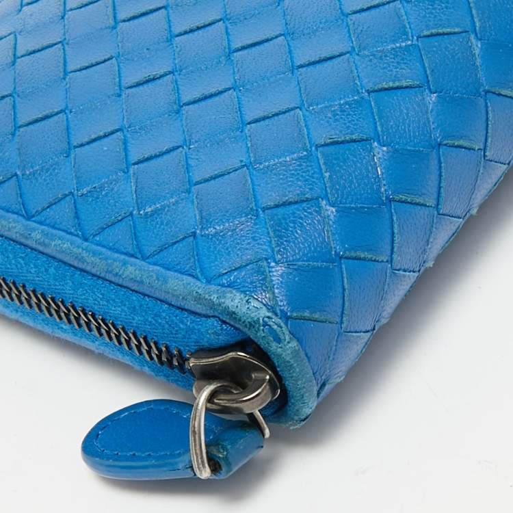Pre Owned Bottega Veneta Blue Intrecciato Leather Zip Around Wallet