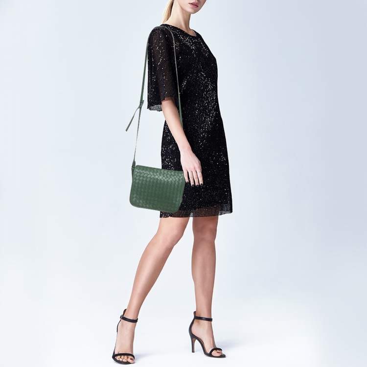 Pre Owned Bottega Veneta Green Intrecciato Leather Flap Crossbody Bag