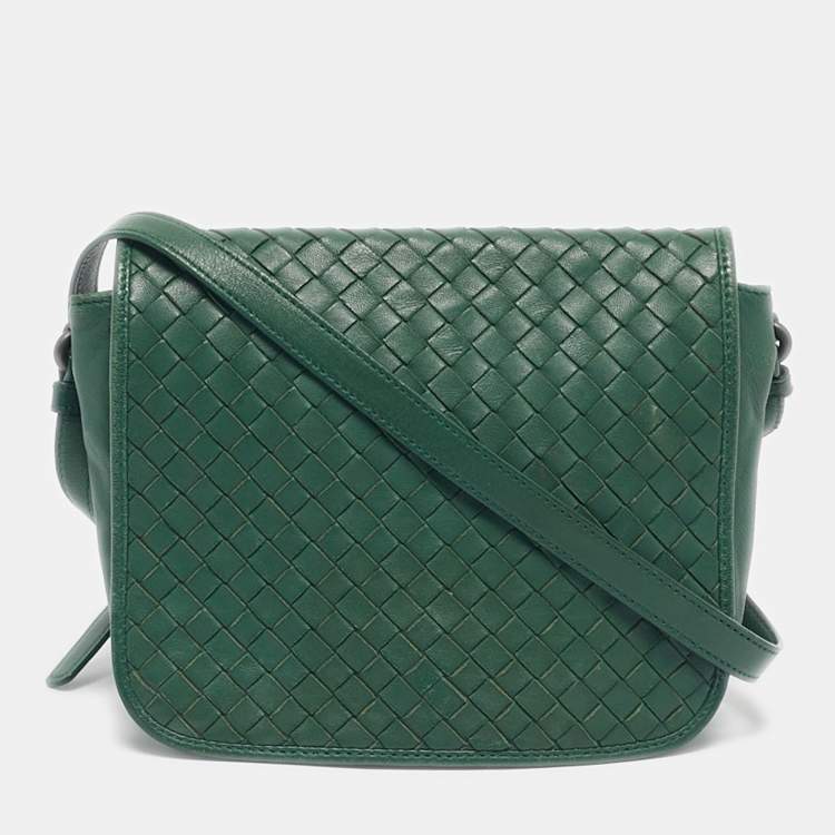 Pre Owned Bottega Veneta Green Intrecciato Leather Flap Crossbody Bag