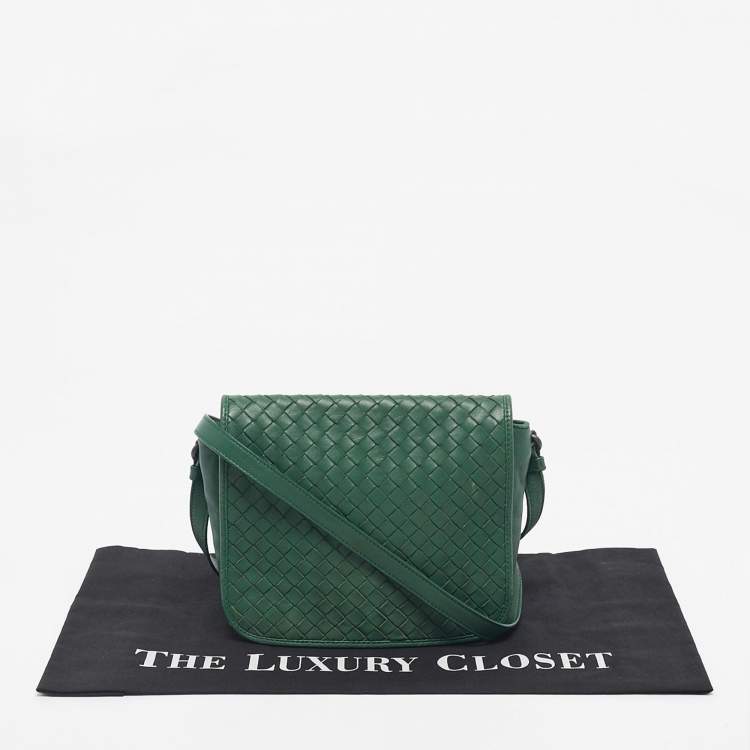 Pre Owned Bottega Veneta Green Intrecciato Leather Flap Crossbody Bag