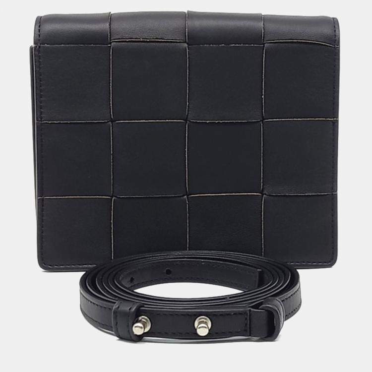 Pre Owned Bottega Veneta Black Leather Cassette Mini Crossbody Bag