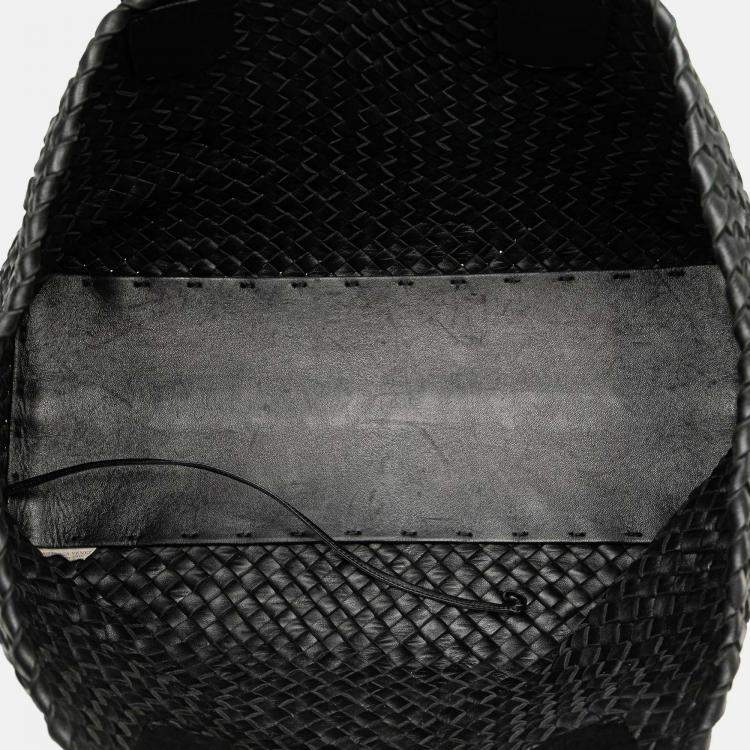 Pre Owned Bottega Veneta Black Medium Lambskin Intreccio Cabat Tote