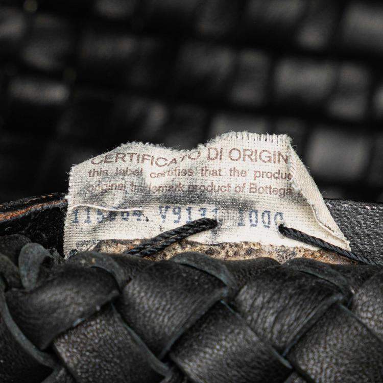 Pre Owned Bottega Veneta Black Medium Lambskin Intreccio Cabat Tote