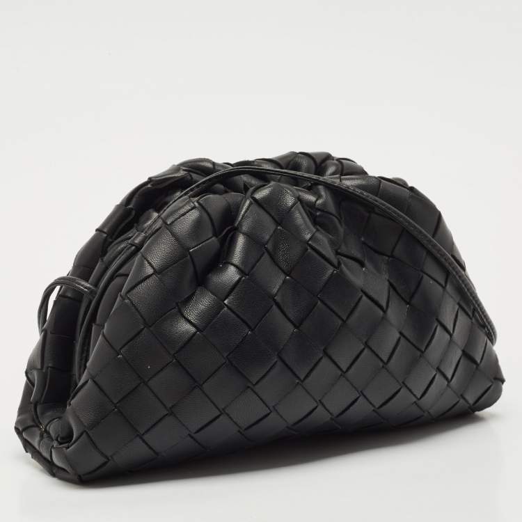 Pre Owned Bottega Veneta Black Intrecciato Leather Mini The Pouch Clutch
