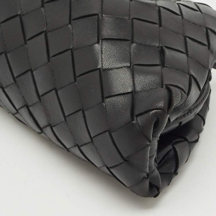 Pre Owned Bottega Veneta Black Intrecciato Leather Mini The Pouch Clutch