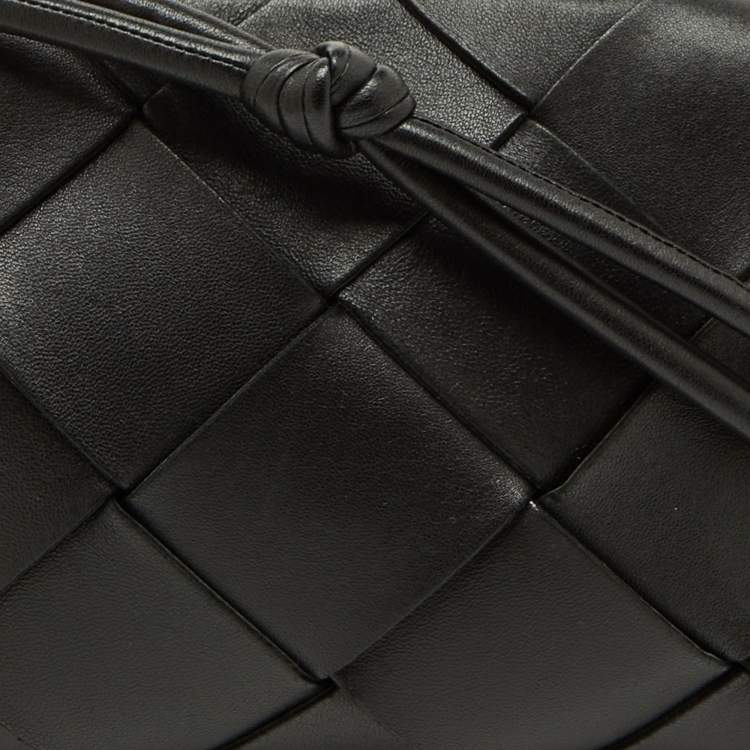 Pre Owned Bottega Veneta Black Leather Small Cassette Camera Bag