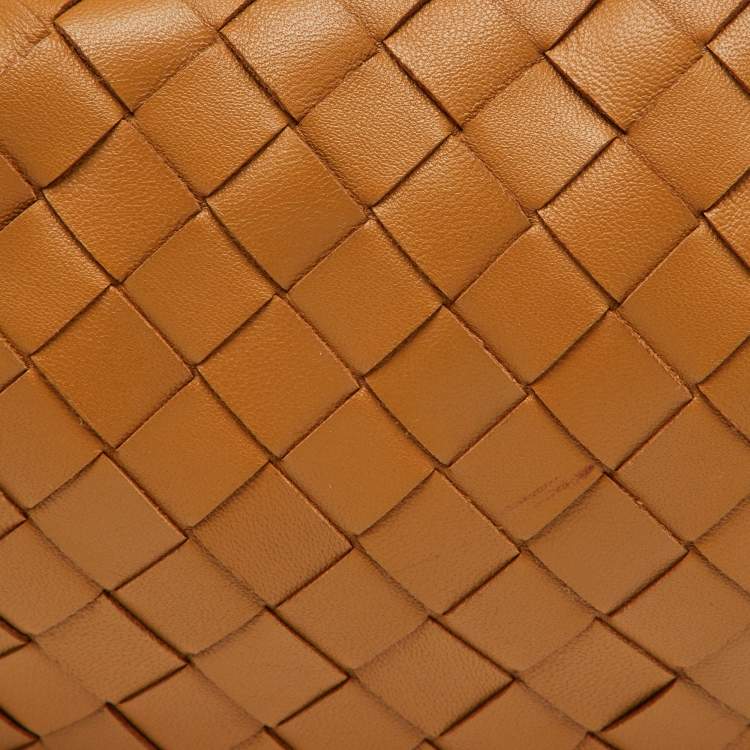 Pre Owned Bottega Veneta Brown Intrecciato Leather Mini Jodie Hobo