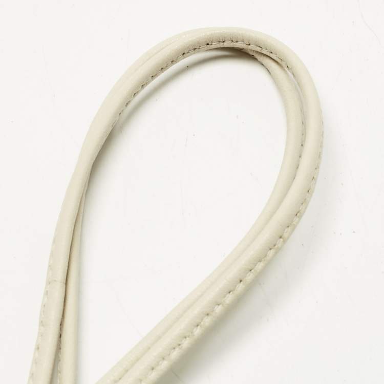 Pre Owned Bottega Veneta White Intrecciato Leather Mini The Pouch Clutch