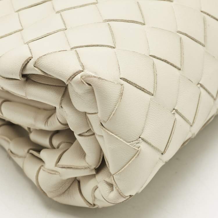 Pre Owned Bottega Veneta White Intrecciato Leather Mini The Pouch Clutch