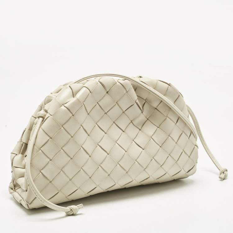 Pre Owned Bottega Veneta White Intrecciato Leather Mini The Pouch Clutch