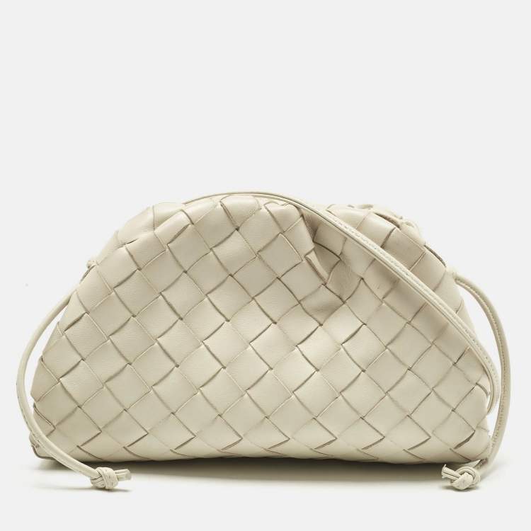 Pre Owned Bottega Veneta White Intrecciato Leather Mini The Pouch Clutch