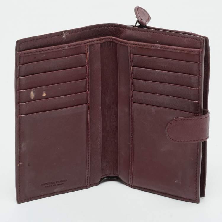 Pre Owned Bottega Veneta Burgundy Intrecciato Leather French Wallet