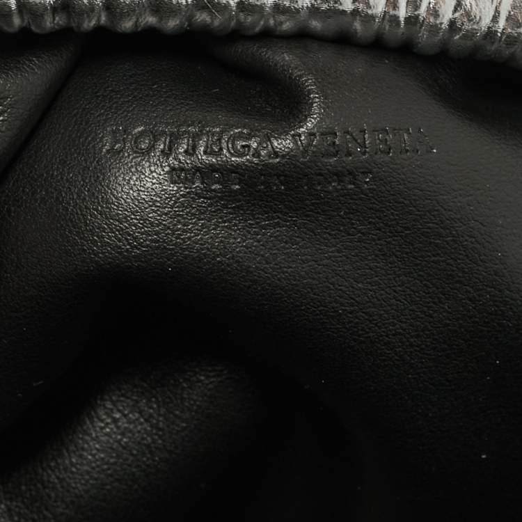 Pre Owned Bottega Veneta Silver Textured Leather Mini The Pouch Bag
