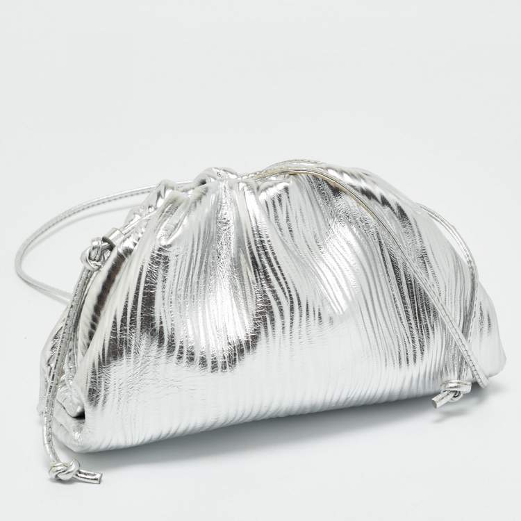 Pre Owned Bottega Veneta Silver Textured Leather Mini The Pouch Bag