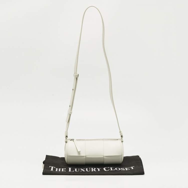 Pre Owned Bottega Veneta White Maxi Intreccio Leather Small Canette Crossbody Bag
