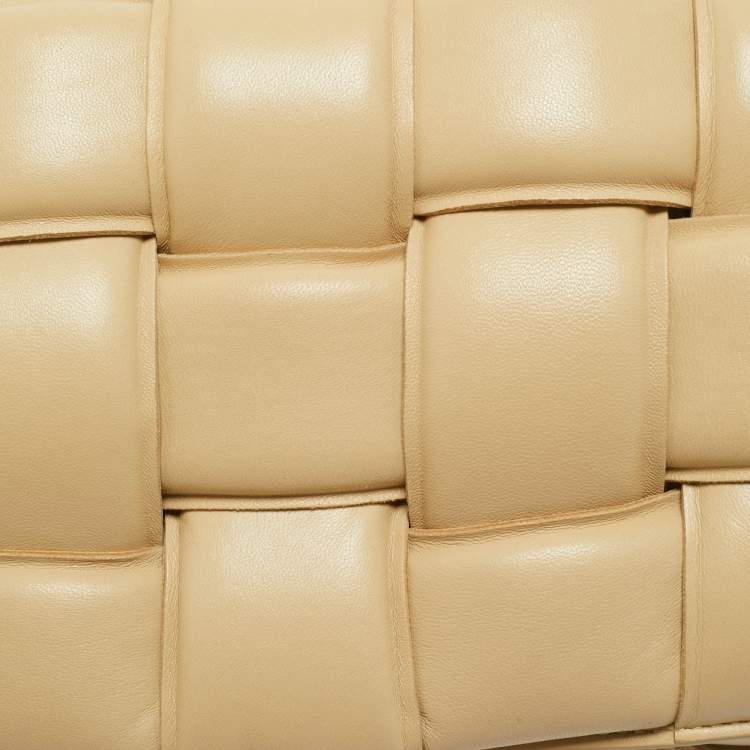Pre Owned Bottega Veneta Beige Padded Leather Chain Cassette Shoulder Bag