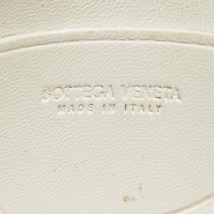 Pre Owned Bottega Veneta White Intrecciato Leather Mini Cassette Crossbody Bag