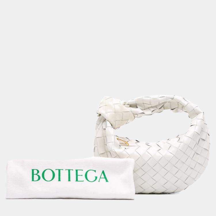 Pre Owned Bottega Veneta White Mini Patent Intrecciato Jodie
