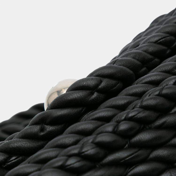 مملوكة مسبقًا Bottega Veneta Black Lambskin Torchon Classic Tasseled Twisted Crossbody