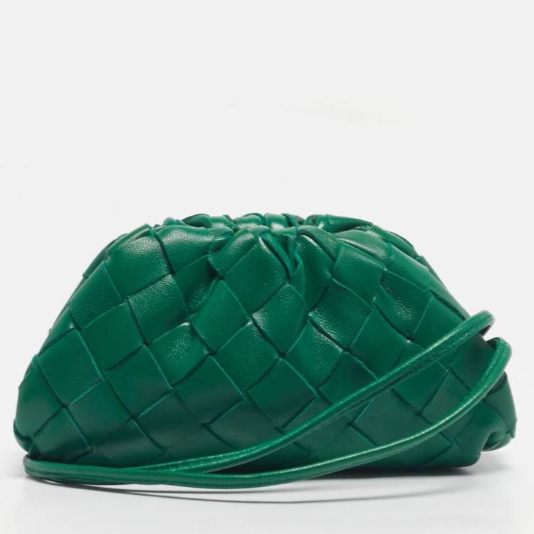 Pre Owned Bottega Veneta Green Intrecciato Leather Extra Mini Pouch Bag