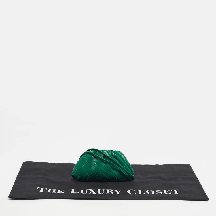 Pre Owned Bottega Veneta Green Intrecciato Leather Extra Mini Pouch Bag