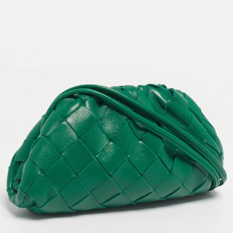 Pre Owned Bottega Veneta Green Intrecciato Leather Extra Mini Pouch Bag