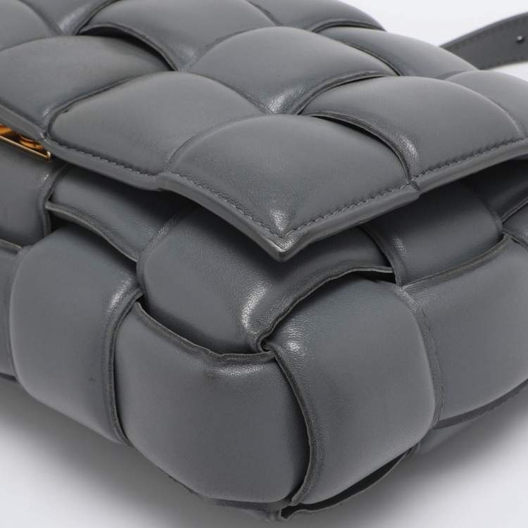 Pre Owned Bottega Veneta Grey Padded Leather Cassette Shoulder Bag