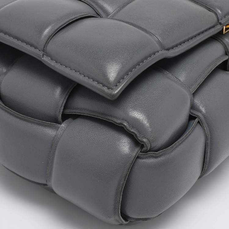 Pre Owned Bottega Veneta Grey Padded Leather Cassette Shoulder Bag