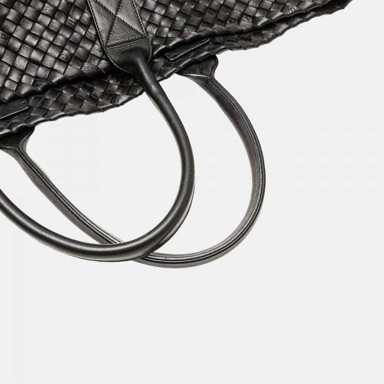 Pre Owned Bottega Veneta Black Medium Lambskin Intreccio Cabat Tote