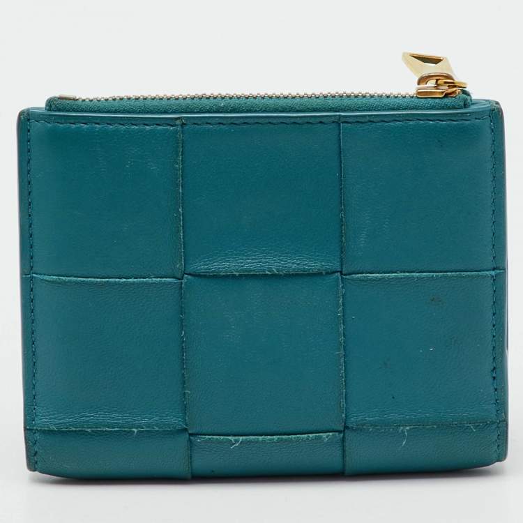 Pre Owned Bottega Veneta Blue Intrecciato Leather Cassette Bi-fold Zip Wallet