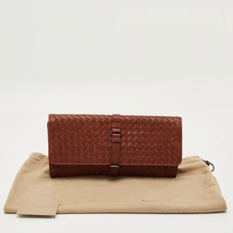 Pre Owned Bottega Veneta Brown Intrecciato Leather Strap Clutch
