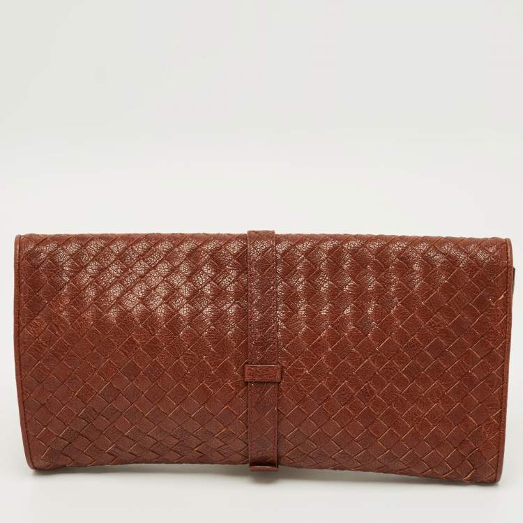 Pre Owned Bottega Veneta Brown Intrecciato Leather Strap Clutch
