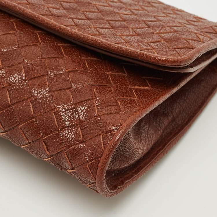 Pre Owned Bottega Veneta Brown Intrecciato Leather Strap Clutch