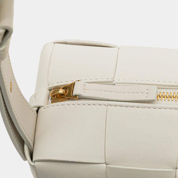 Pre Owned Bottega Veneta White Small Lambskin Intrecciato Brick Cassette