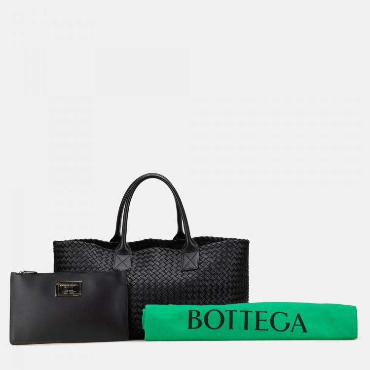 Pre Owned Bottega Veneta Black Medium Lambskin Intreccio Cabat Tote