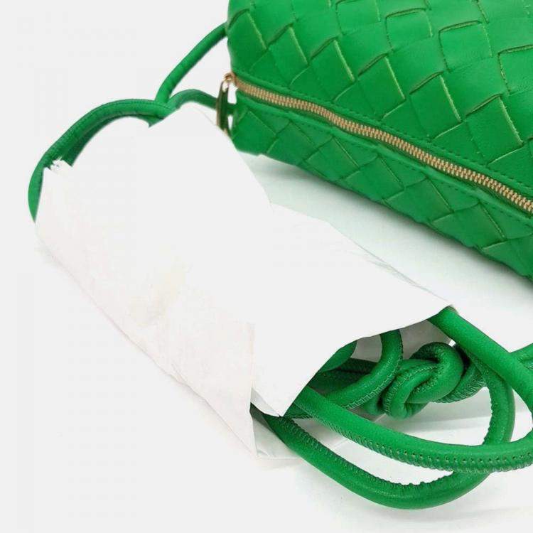 Pre Owned Bottega Veneta Green Leather Mini Loop Camera Bag