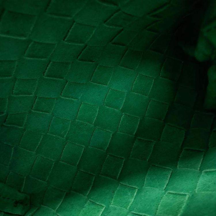 Pre Owned Bottega Veneta Green Leather Mini Loop Camera Bag