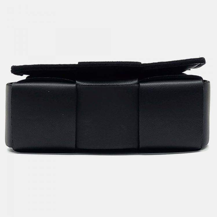 Pre Owned Bottega Veneta Black Leather Candy Cassette Bag