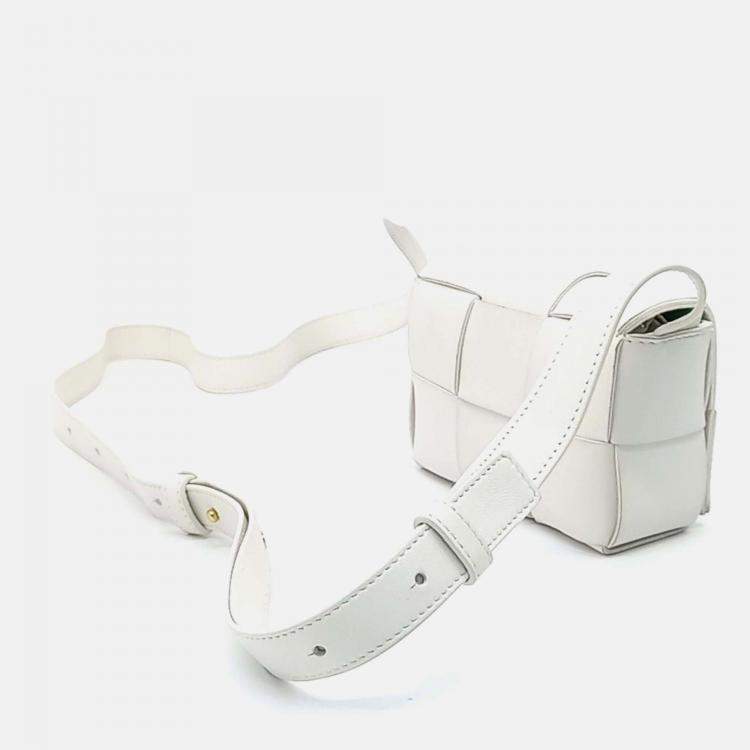 Pre Owned Bottega Veneta White Leather Cassette Mini